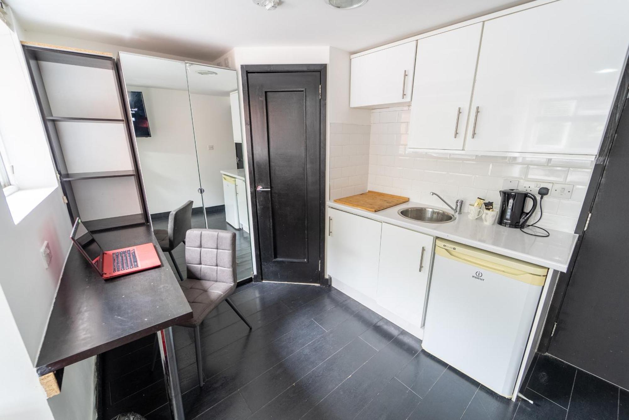 Sa Spacious Next To Uob And 10min To The City!